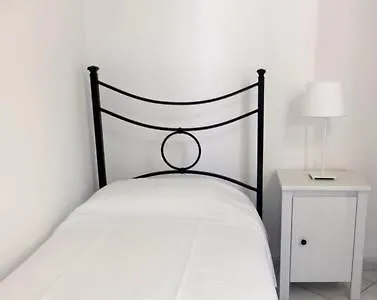 Roma 100 Mt Sea Apartment